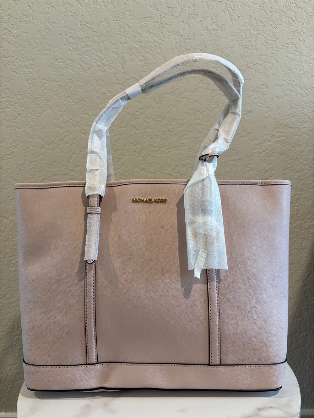 NWT Michael Kors Powder Blush Pink Zip Leather Tote